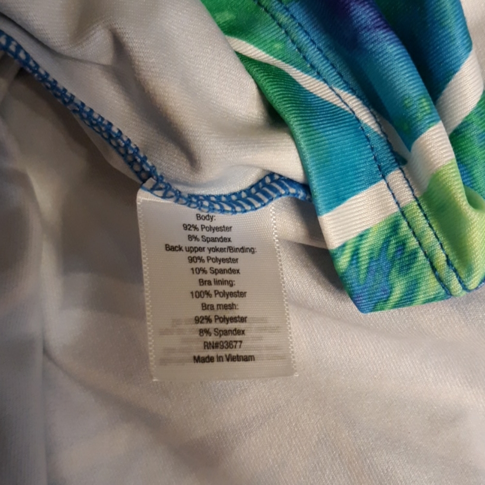 Geometric Pattern Workout Tank - Picture 7 of 8